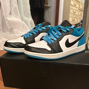 Jordan 1 Low “Laser Blue”